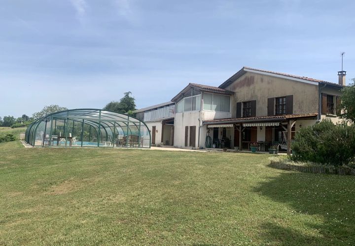 Villa a Chillac, Charente, Chillac - € 299.600 | Ref: BVI61920 - foto 1