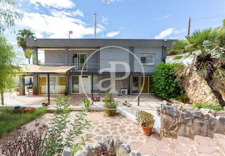 Villa i Torrent, Valencia, Torrent - € 475.000 | Ref: VV2606038 - foto 1