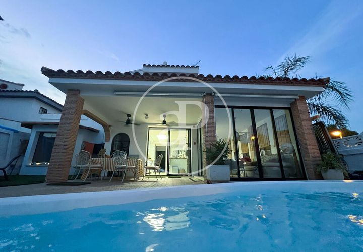 Villa i Riba-Roja De Turia, Valencia, Riba-Roja De Turia - € 580.000 | Ref: VV2606039 - foto 1