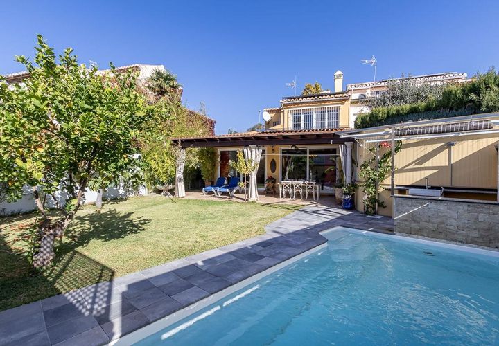 Villa i Granada, Granada, Granada - € 1.100.000 | Ref: GR3636/8251 - foto 1