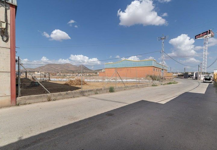Helårsgrund i Atarfe, Granada, Atarfe - € 49.500 | Ref: 2S10861/8251 - foto 1