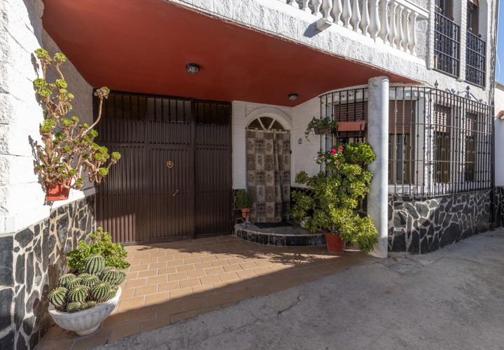 Villa i Granada, Granada, Granada - € 189.900 | Ref: GR943/8251 - foto 1