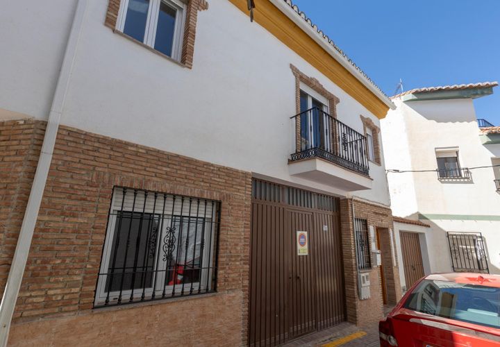 Villa i Dilar, Granada, Dilar - € 199.500 | Ref: GN-32008/8251 - foto 1
