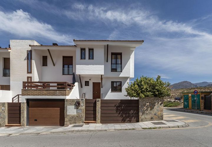 Rækkehus i Monachil, Granada, Monachil - € 310.000 | Ref: 2C10986/8251 - foto 1