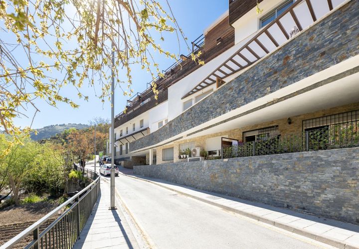 Lejlighed i Monachil, Granada, Monachil - € 183.000 | Ref: 2P10997/8251 - foto 1