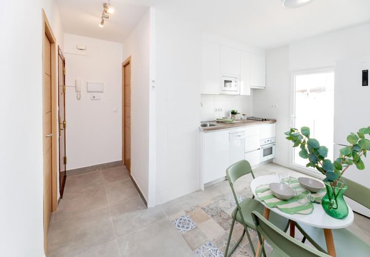 Leilighet i Granada, Granada, Granada - € 129 000 | Ref: 18880/8251 - foto 1