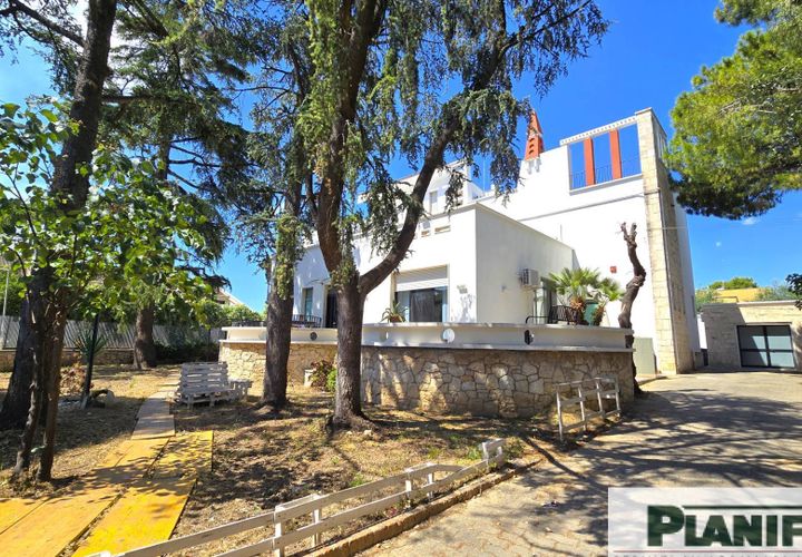 Villa in Bari, Bari, Bari - € 750.000 | Ref: DEGASPERI - foto 1