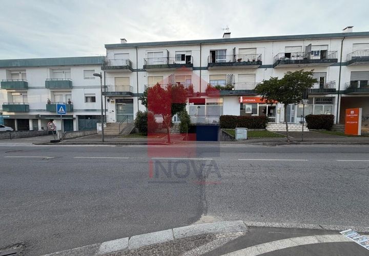 Garage i Vila Verde, Braga, Vila Verde - € 15.000 | Ref: 08910 - foto 1