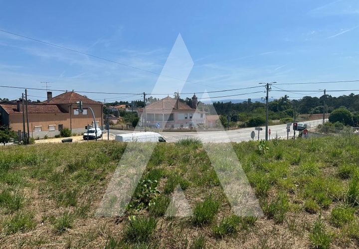Helårsgrund i Oia, Aveiro, Oia - € 30.000 | Ref: 1210712/26 SX - foto 1