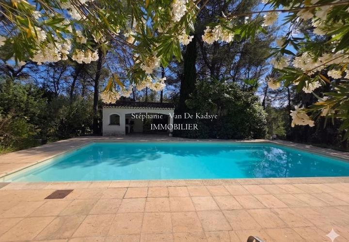 Landejendom i Les Arcs, Var, Les Arcs - € 530.000 | Ref: 12946 - foto 1