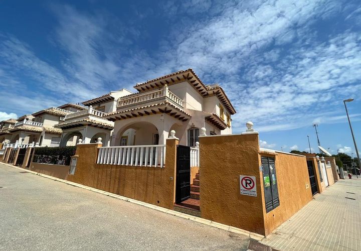 Byhus i Orihuela Costa, Alicante, Orihuela Costa - € 245.000 | Ref: 786182 - foto 1