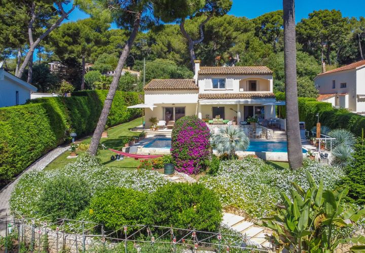 Villa i Antibes, Alpes-Maritimes, Antibes - € 3.200.000 | Ref: HH-16213326 - foto 1