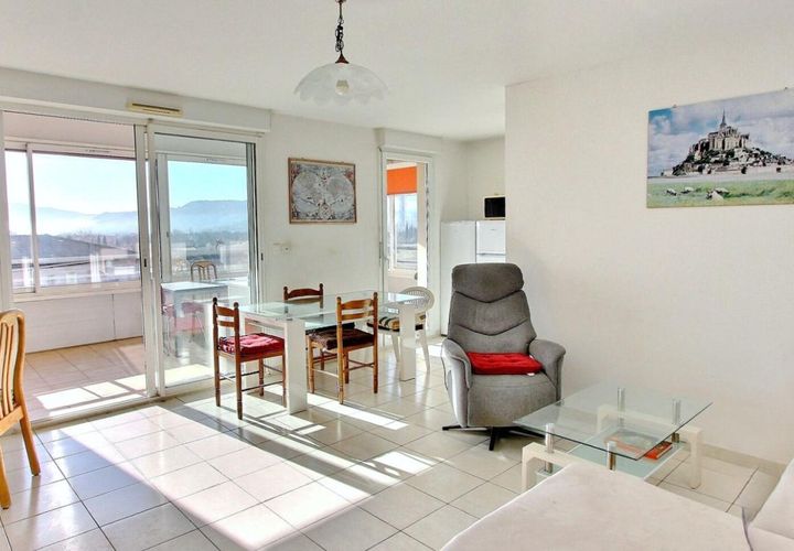 Lejlighed i Le Luc, Var, Le Luc - € 190.000 | Ref: 2824 - foto 1