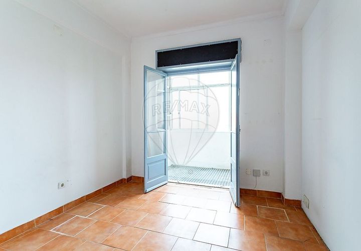 Lejlighed i Amadora, Lisbon, Amadora - € 190.000 | Ref: PE-123751128-508 - foto 1