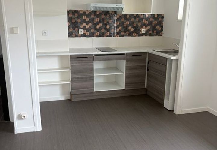 Apartament a Chaligny, Meurthe-et-Moselle, Chaligny - € 480/mes | Ref: 883507 - foto 1