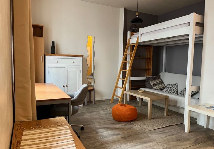 Estudi a Grenoble, Isere, Grenoble - € 560/mes | Ref: 432078 - foto 1