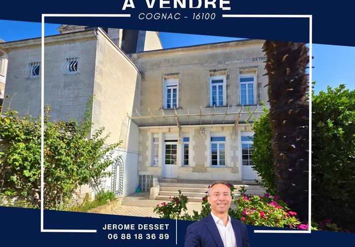Villa i Cognac, Charente, Cognac - € 399.500 | Ref: getkey_u_535821722 - foto 1