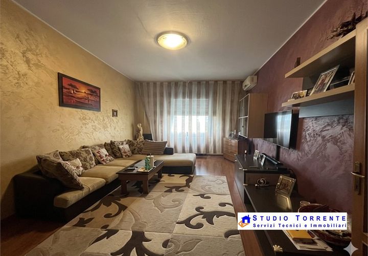 Leilighet i Limbiate, Monza and Brianza, Limbiate - € 149 000 | Ref: 149.000 LIMBIATE - foto 1