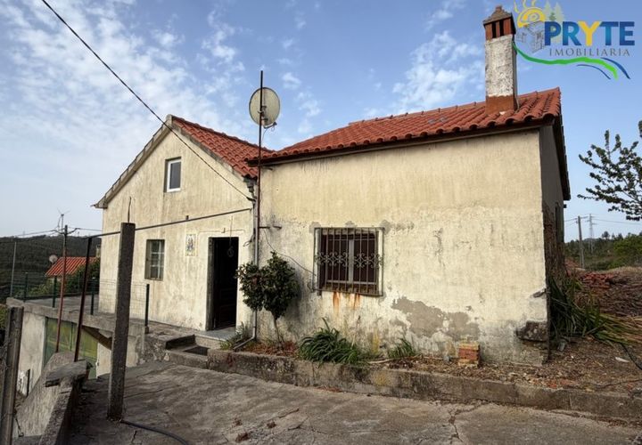 Villa en Serta, Castelo Branco, Serta - € 47.000 | Ref: MG174 - photo 1