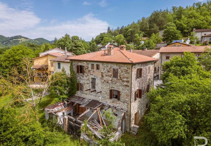 Masia a Badia Tedalda, Arezzo, Badia Tedalda - € 150.000 | Ref: R07231BARU-1371411 - foto 1