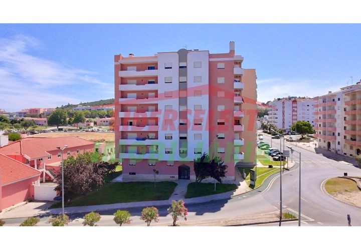 Lejlighed i Matacaes, Lisbon, Matacaes - € 299.000 | Ref: 1237 - foto 1