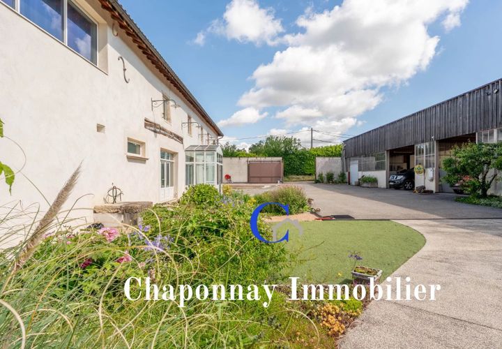 Villa i Heyrieux, Isere, Heyrieux - € 1.530.000 | Ref: 87115542 - foto 1
