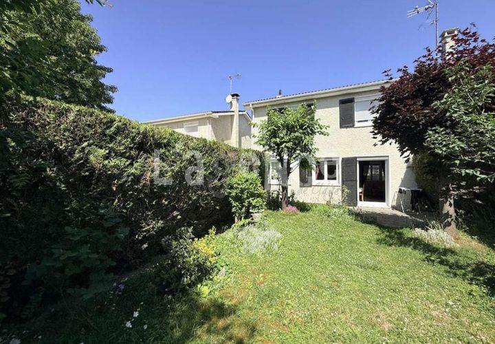 Villa a Claye-Souilly, Seine-et-Marne, Claye-Souilly - € 348.000 | Ref: 1638-SL - foto 1