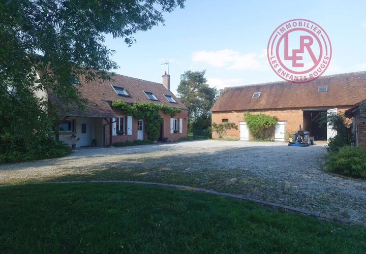 Masia a Viglain, Loiret, Viglain - € 495.000 | Ref: 87100630 - foto 1