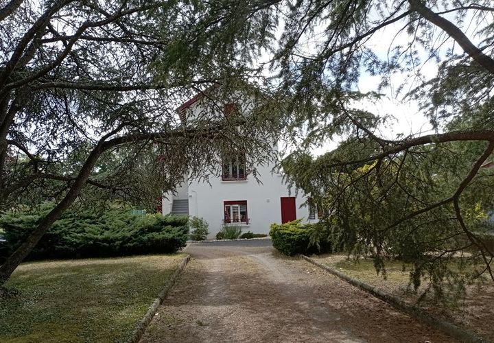 Villa a Abrest, Allier, Abrest - € 259.900 | Ref: 1350MX2821 - foto 1