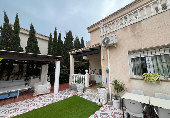 Byhus i Playa Flamenca, Alicante, Playa Flamenca - € 325.000 | Ref: R11993D - foto 1