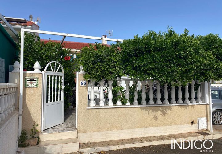 Rækkehus i Torrevieja, Alicante, Torrevieja - € 114.000 | Ref: 1736 - foto 1