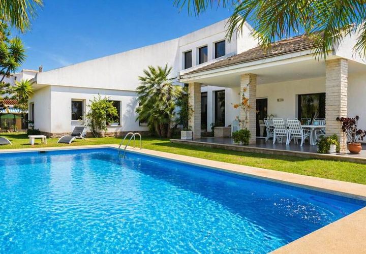 Villa i Denia, Alicante, Denia - € 1.190.000 | Ref: 18-83110 - foto 1