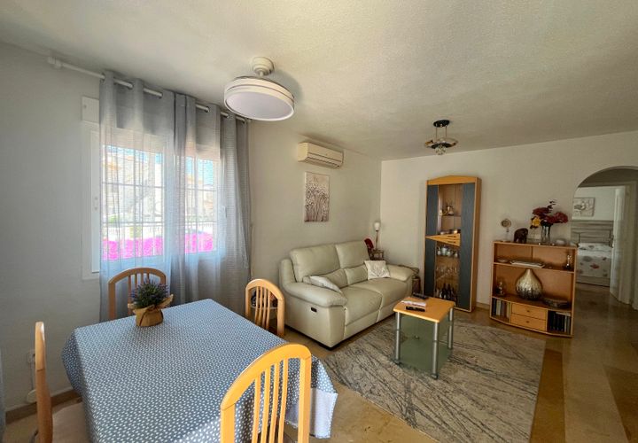 Byhus i Playa Flamenca, Alicante, Playa Flamenca - € 259.995 | Ref: V-54476 - foto 1