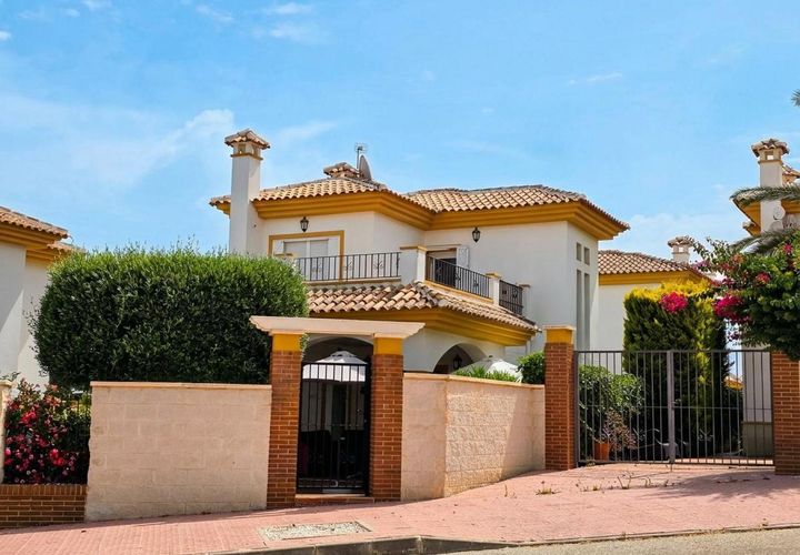 Villa i Rojales, Alicante, Rojales - € 319.950 | Ref: RM-57861 - foto 1