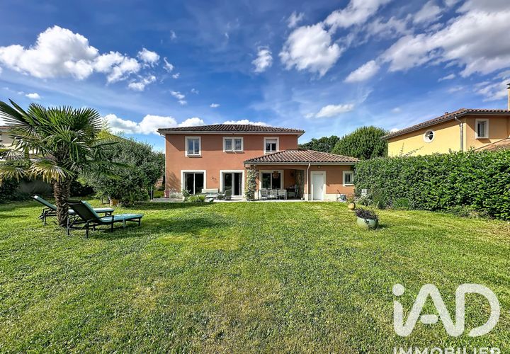 Villa a Craponne, Rhone, Craponne - € 699.000 | Ref: 88805 - foto 1