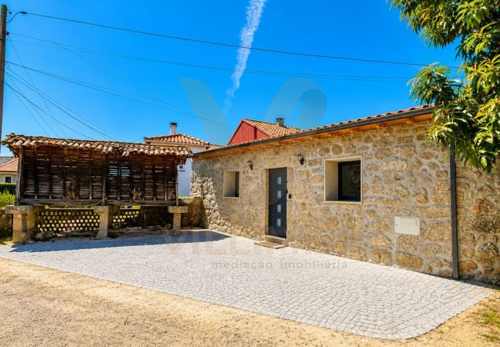 Villa i Ponte da Barca, Viana do Castelo, Ponte da Barca - € 230.000 | Ref: V504 - foto 1