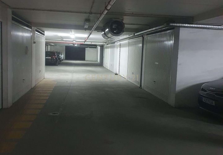 Garage i Viseu, Viseu, Viseu - € 17.000 | Ref: C0203-02674 - foto 1
