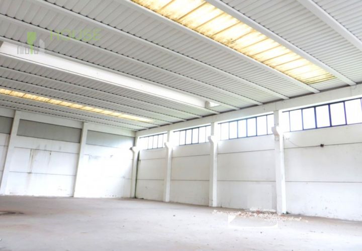 Erhvervsejendom i Thiene, Vicenza, Thiene - € 2.222.000 | Ref: HL1222a - foto 1