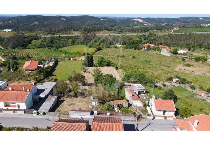 Villa a Maiorga, Leiria, Maiorga - € 130.000 | Ref: MO1642 - foto 1