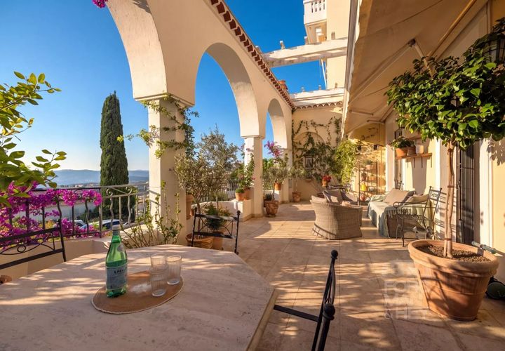 Lejlighed i Grasse, Alpes-Maritimes, Grasse - € 795.000 | Ref: 87087800 - foto 1