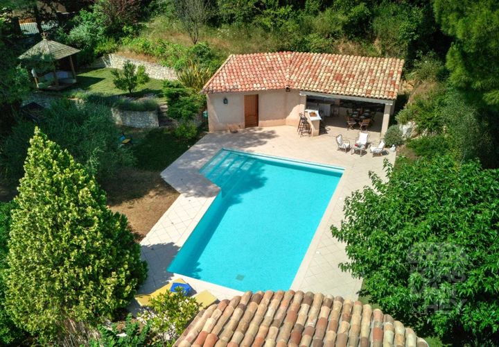 Villa i Valbonne, Alpes-Maritimes, Valbonne - € 998.000 | Ref: 87111642 - foto 1