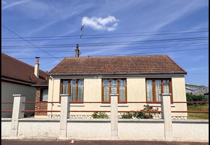 Villa a Le Petit-Quevilly, Seine-Maritime, Le Petit-Quevilly - € 118.000 | Ref: 340935288782 - foto 1
