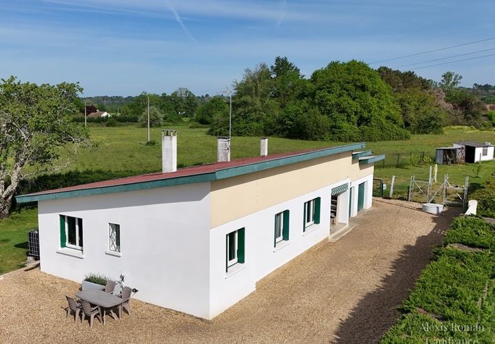 Villa i Montpon-Menesterol, Dordogne, Montpon-Menesterol - € 160.000 | Ref: 340936056743 - foto 1