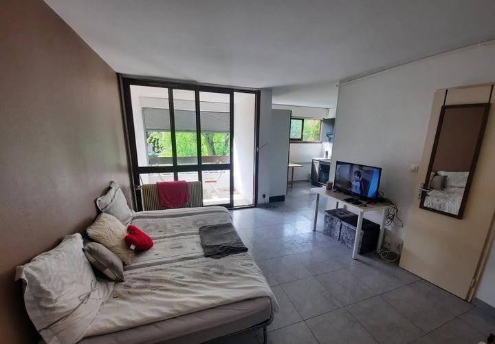 Apartament a Valence, Drome, Valence - € 380/mes | Ref: 3188899 - foto 1