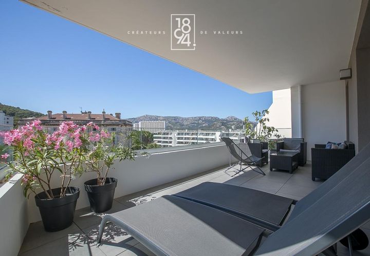 Leilighet i Marseille, Bouches-du-Rhone, Marseille - € 319 000 | Ref: 4NLM-OW1-M0D - foto 1