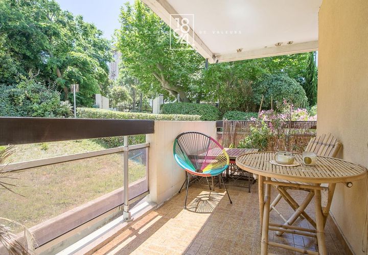 Lejlighed i Marseille, Bouches-du-Rhone, Marseille - € 347.000 | Ref: EQVO-V6M-38Z - foto 1