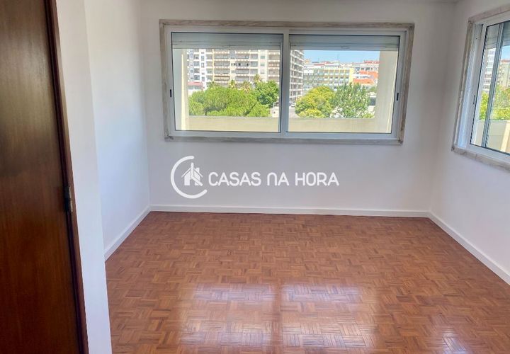 Apartament a Almada, Setubal, Almada - € 850/mes | Ref: almada/A/01766 - foto 1