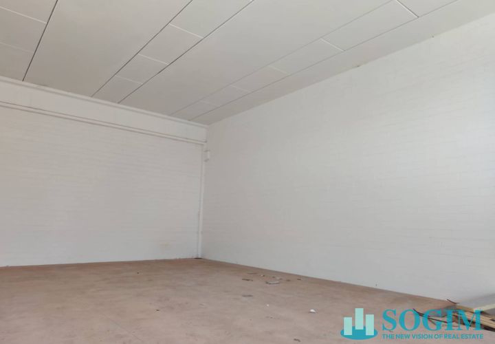 L'establiment comercial a Rivolta d'Adda, Cremona, Rivolta d'Adda - € 1.500/mes | Ref: 33960 - foto 1