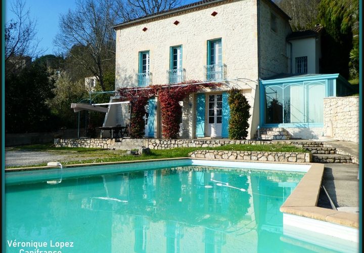 Villa a Agen, Lot-et-Garonne, Agen - € 395.000 | Ref: 340936449643 - foto 1
