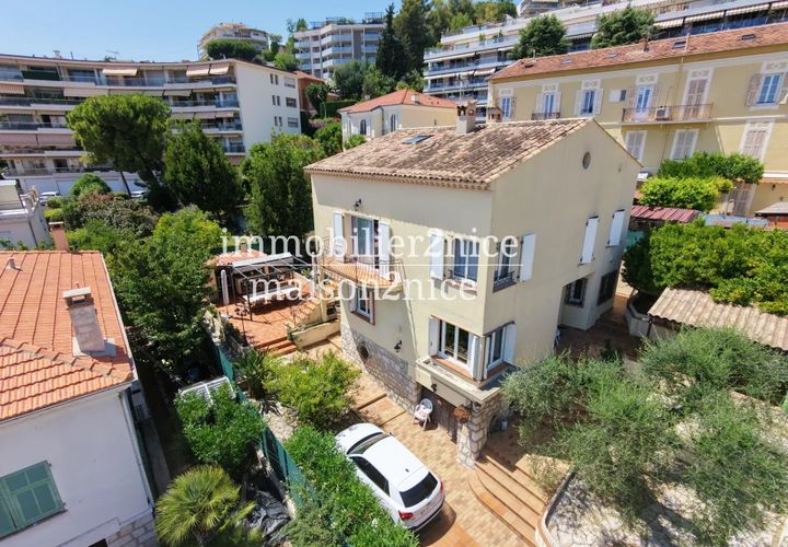 Villa i Nice, Alpes-Maritimes, Nice - € 895.000 | Ref: 87114192 - foto 1